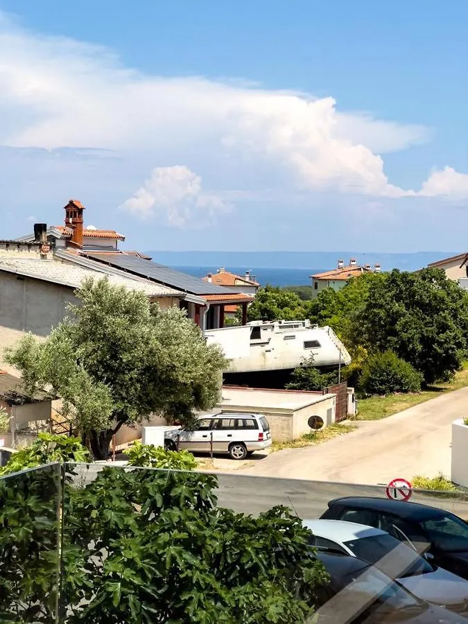 Villa Azra & Tony Liznjan