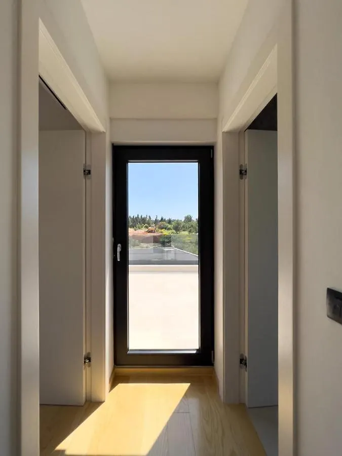 Villa Azra & Tony Liznjan